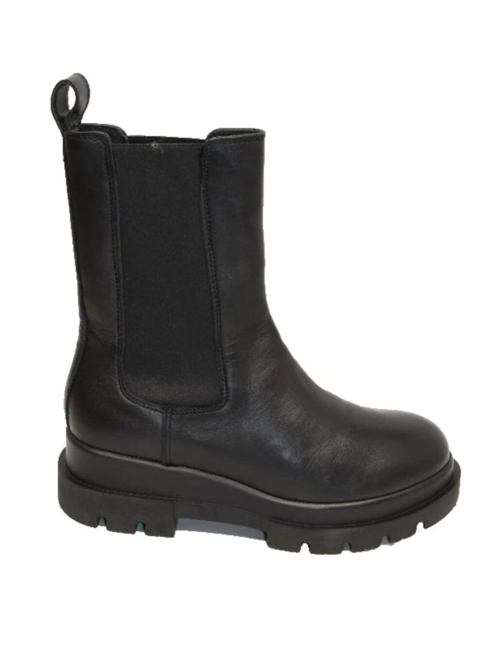 New! LA CANADIENNE Size 7 Blaise Chelsea Boot Black Leather DD427A